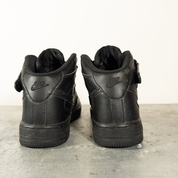 Nike Air Force 1 Mid 2Y Youth Kid's Basketball Sneaker - Picture 5 of 7